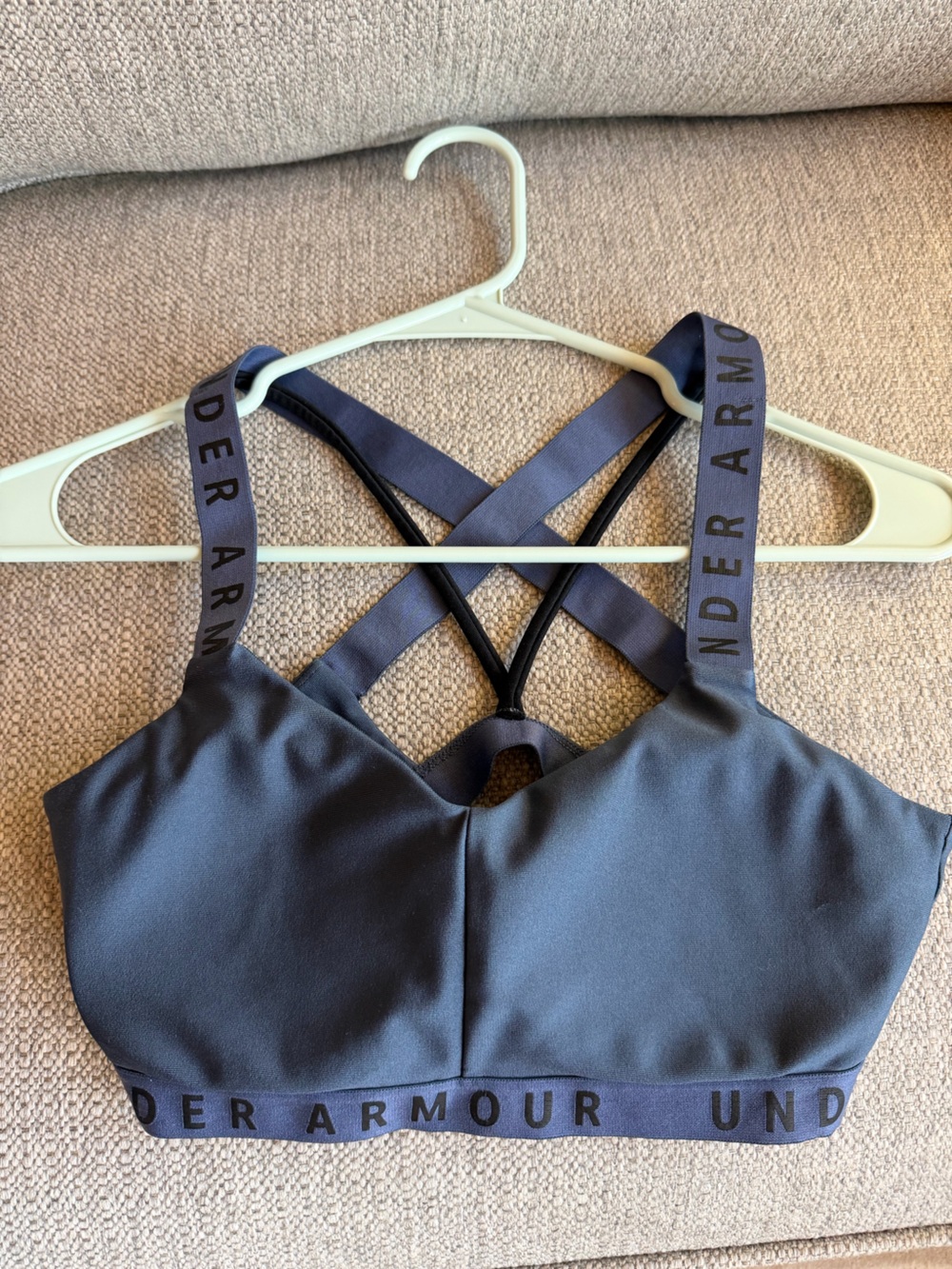 Under Armour Women's Navy Strappy Sports Bra with Logo Elastic Size M